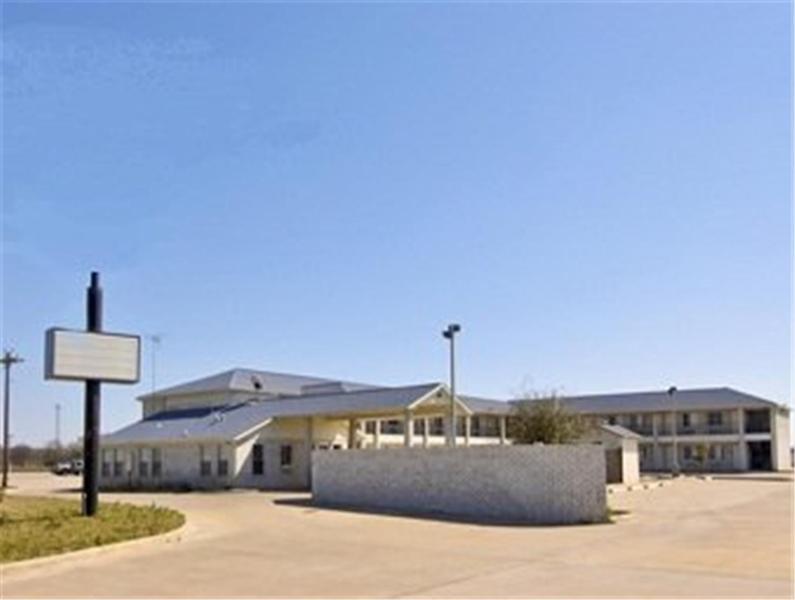 Summit Inn Hempstead Exterior photo